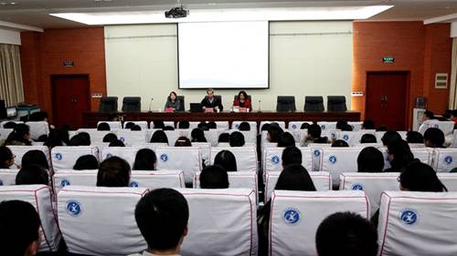 http://www.xianyangzhiyuan.cn/__local/5/15/D2/393CDC46721AA31CB040ABDD124_05727374_3B2FC.jpg